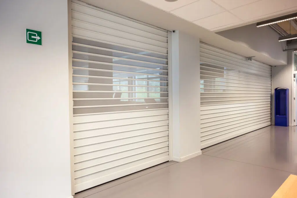 stores bannes Angouleme Charente